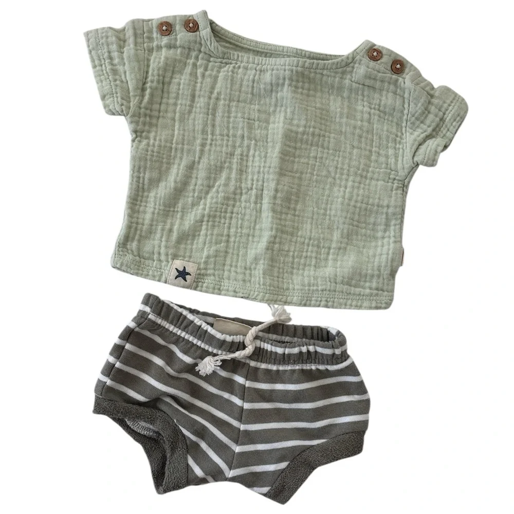 New Easy Peasy Baby Shirt & Shorts Outfit Sz 0-3m